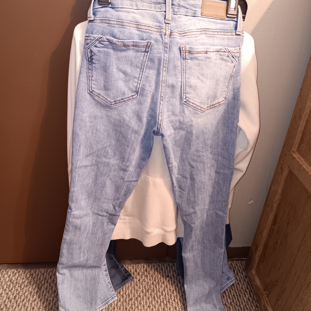 BKE Women's Light Wash Skinny Jeans Size 25 Please See Pictures For Details - Picture 5 of 6